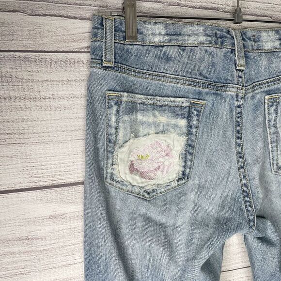 VIGOSS Jeans Blue Denim Distressed Embroidered Flower Patch Juniors size‎ 11 - Picture 7 of 10
